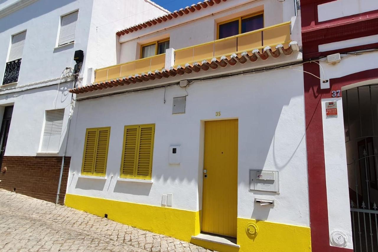Lovelystay - Yellow Submarine House *