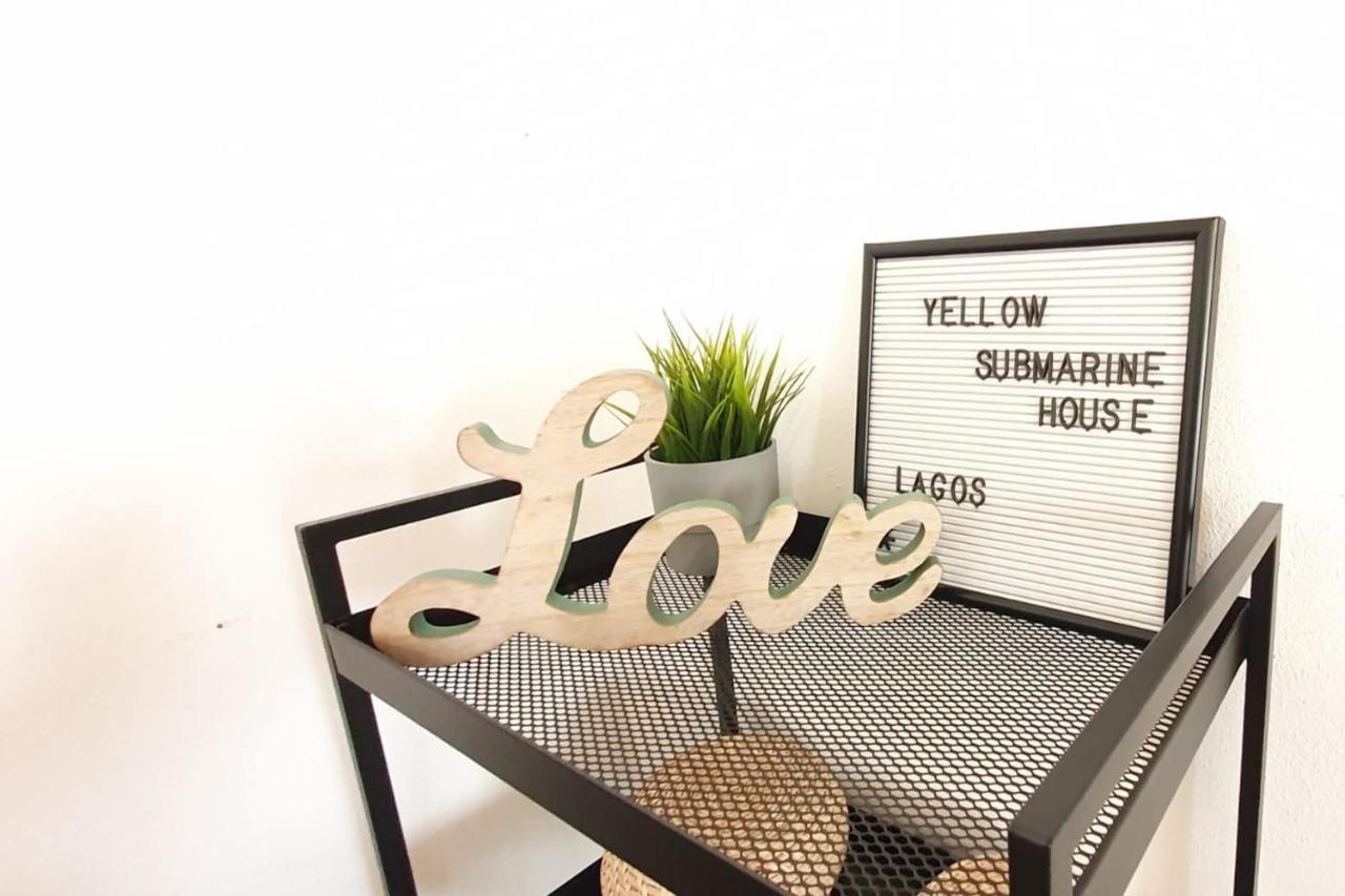 Apartment Lovelystay - Yellow Submarine House